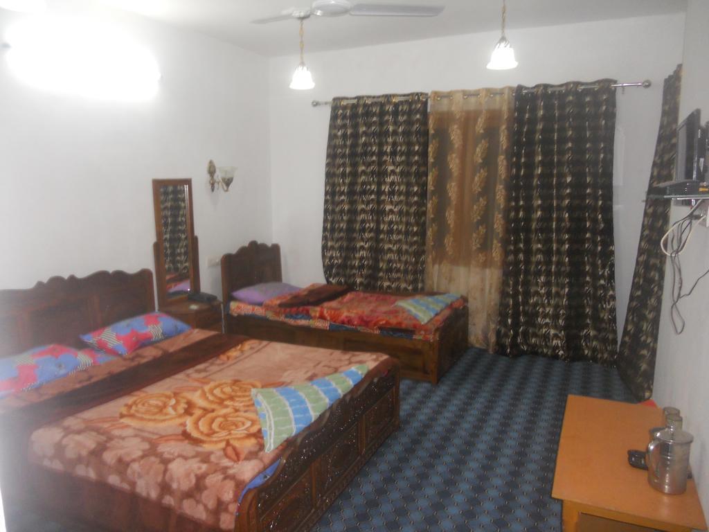 Hotel Royale Jannat Srinagar (Jammu and Kashmir) Ruang foto